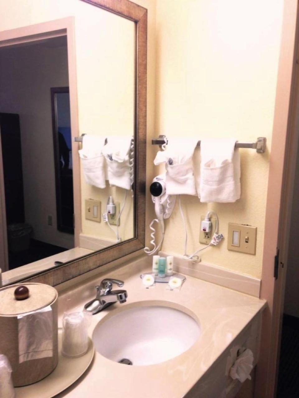 Comfort Inn & Suites Ftjackson Maingate Columbia Kültér fotó