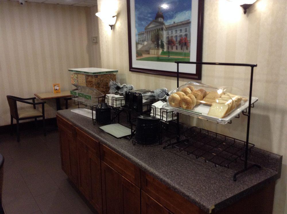 Comfort Inn & Suites Ftjackson Maingate Columbia Kültér fotó